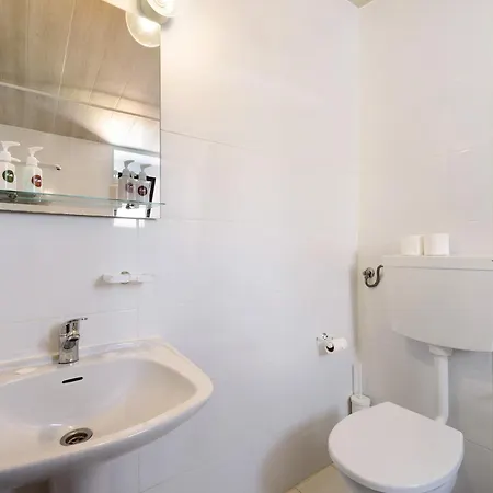 A Cerca - A Apartment *